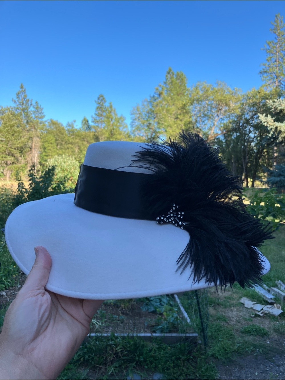 Joe Bill Miller wool brimmed hat with real feathers and ribbon - Picture 10 of 12
